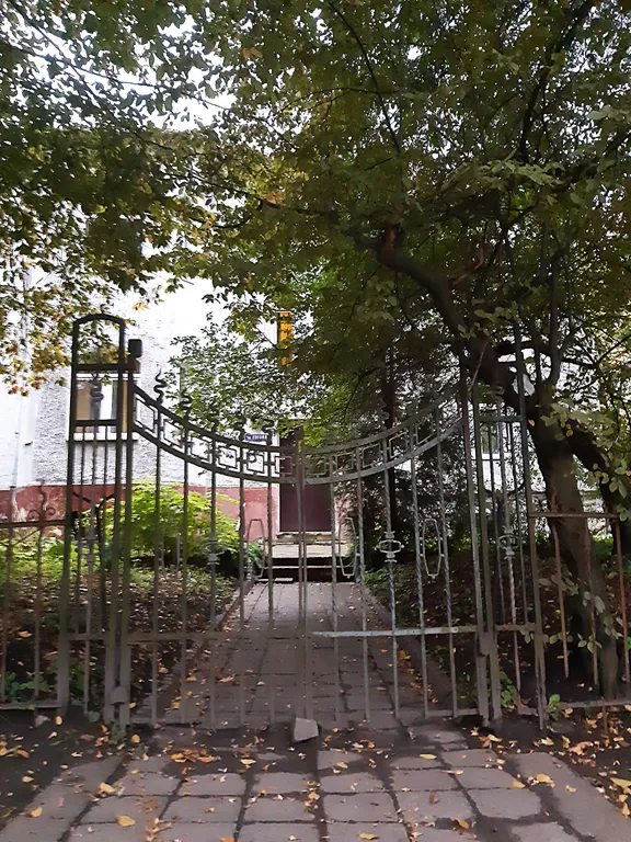 Квартира 1-комнатная Квартира — Калининград