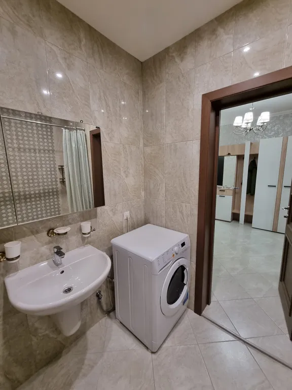 Квартира Квартира Большая трешка в двух минутах от метро — Москва