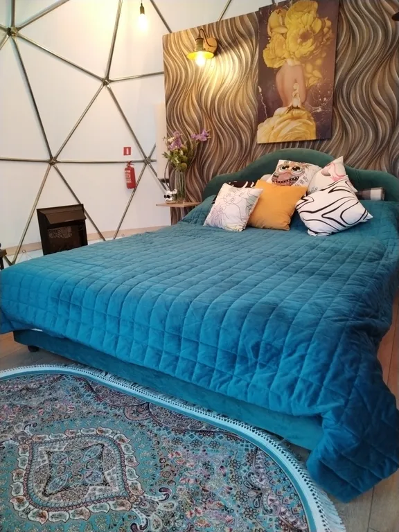 Коттедж Глэмпинг Скала — аренда посуточно в Урикау