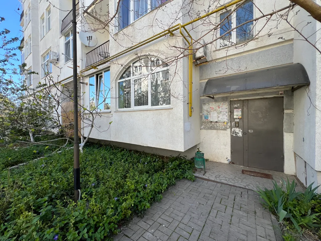 1 к.кв. пляж 5 мин рядом Парк Победы Херсонес не берем плату за уборку