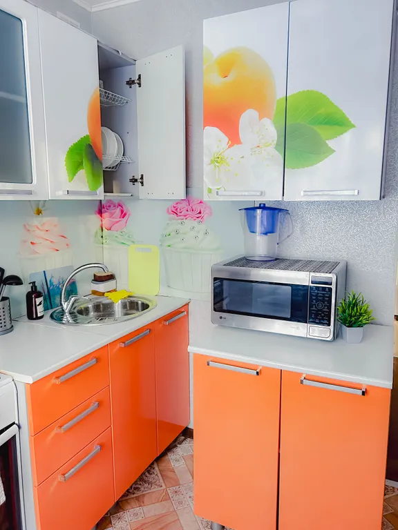 Светлая двухкомнатная квартира