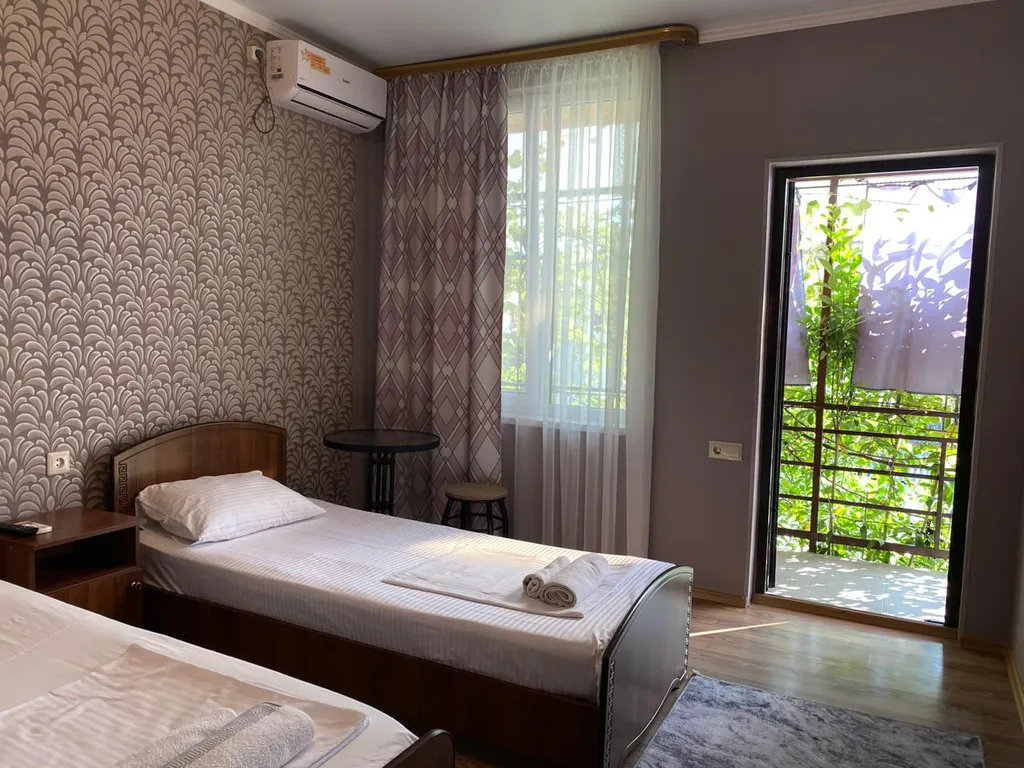 Квартира Комната — Гагра