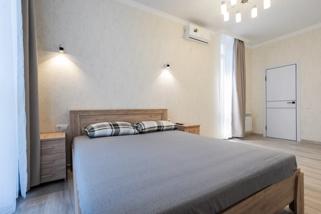 Большой коттедж