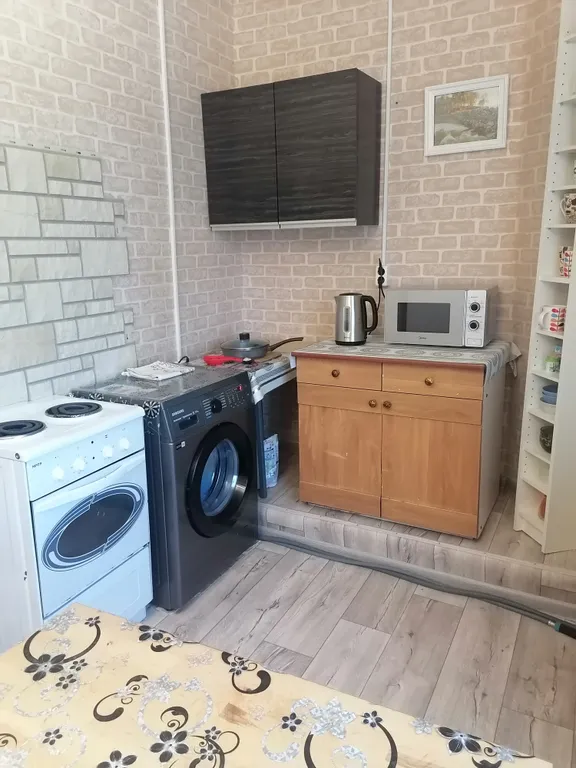 Уютная квартира в центре посёлка