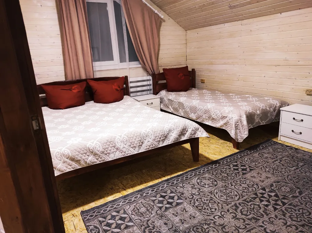 Комфортабельный просторный, кедровый коттедж на Усадьбе у костра