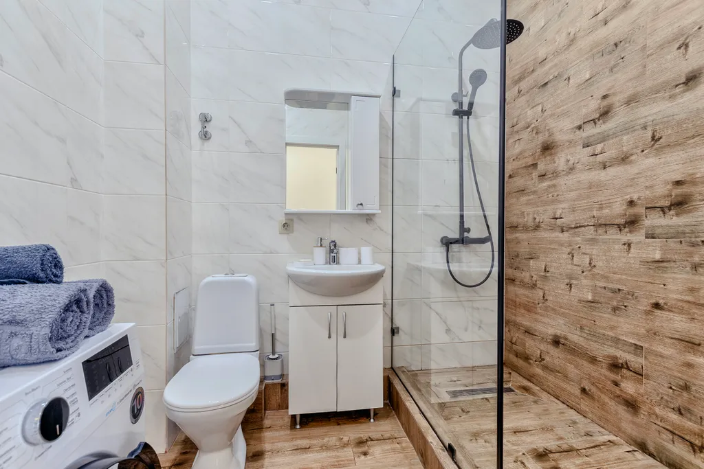 Уютная однокомнатная с видом на город возле набережной в Астане