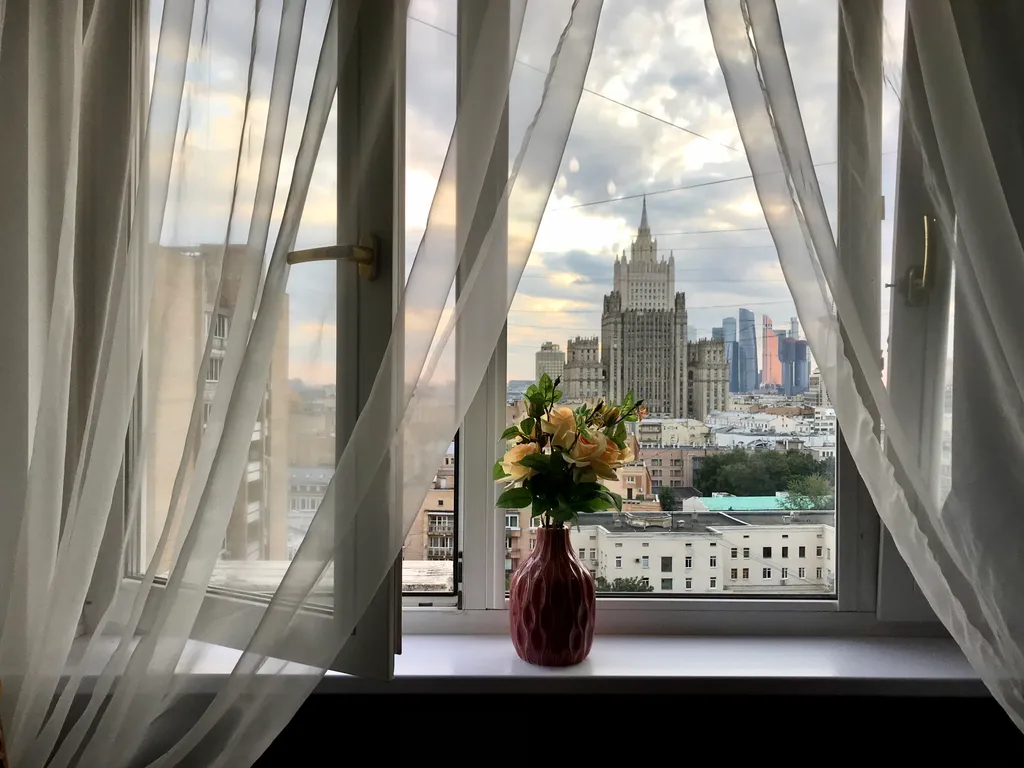Квартира Квартира Уютная двушка с видом на Московские небоскрёбы — Москва