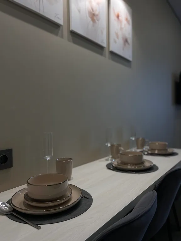 Апартаменты-студия с видом на горы в престижном районе