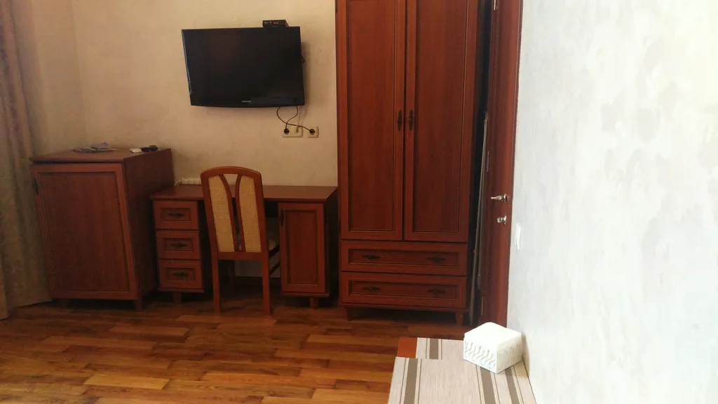 Своя студия в апартаментах Фиеста - море, парк, набережная рядом