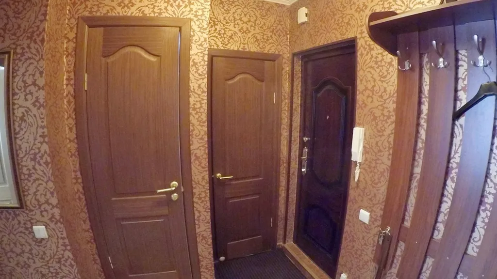 Люкс у парка со смарт тв, балконом, парковкой