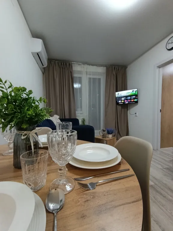 Квартира напротив арены Трактор