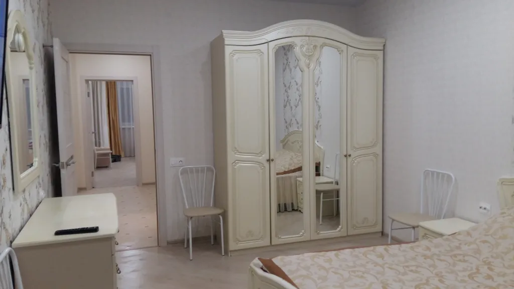 Квартира с видом на реку Волгу и мост