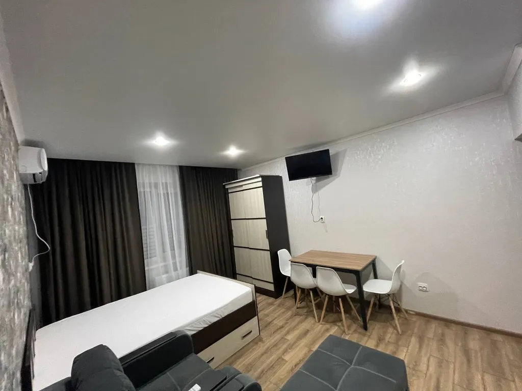 Квартира Новая студия на Русском Поле — аренда посуточно в Таганрог