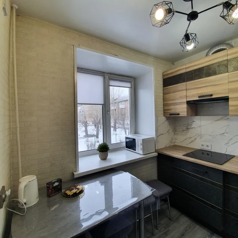 Уютная 2-комнатная квартира с раздельными спальнями в центре города