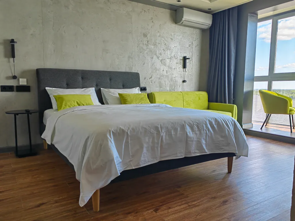 Квартира с видом на реку и Юганский заповедник — аренда посуточно в Нижневартовск