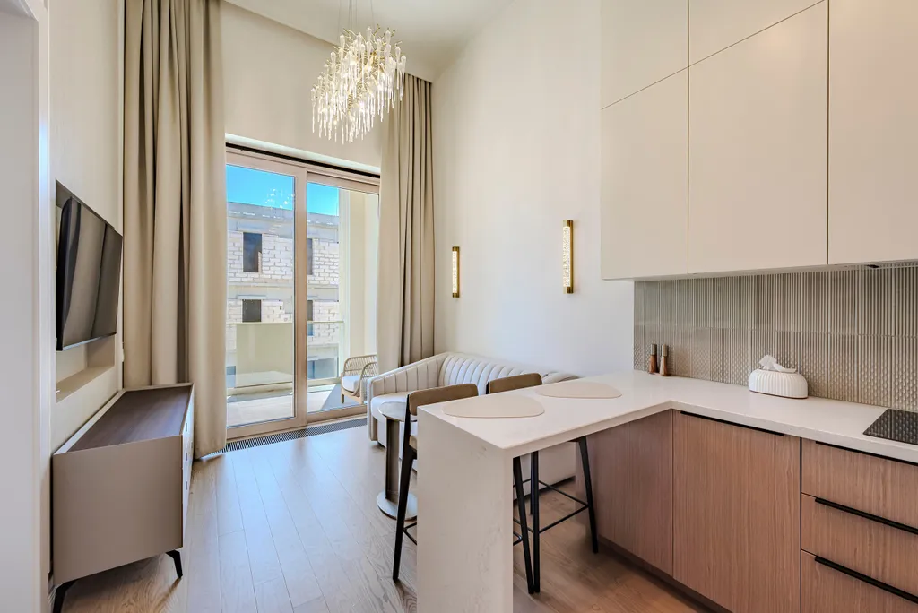 Стильный апартамент в элитном комплексе "Гранд Роял"