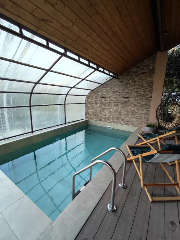 Монсардный этаж в стиле шале