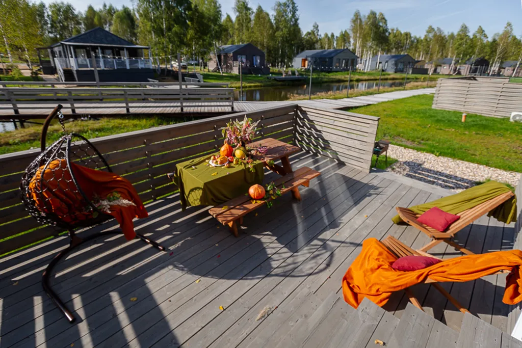 Озёрный дом с видом на живописный пруд