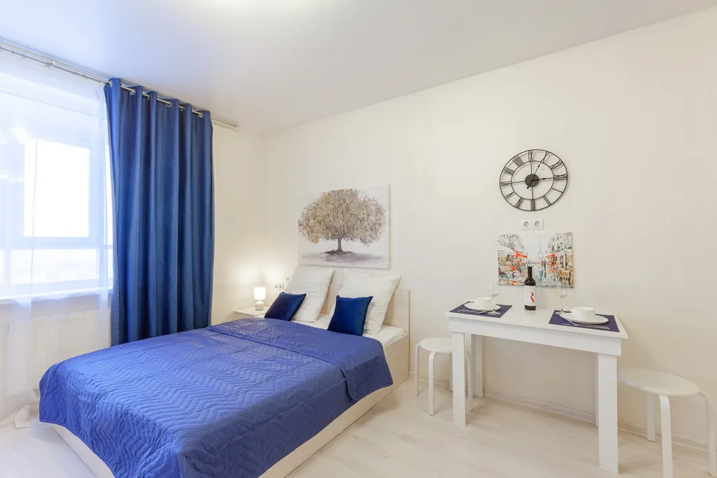 Студия с видом на Волгу