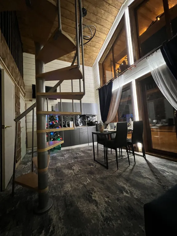 Коттедж Коттедж в стиле барн-хаус с видом на трассы — Шерегеш