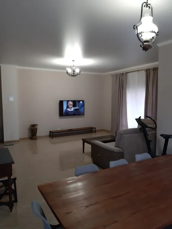 6-комнатный Дом