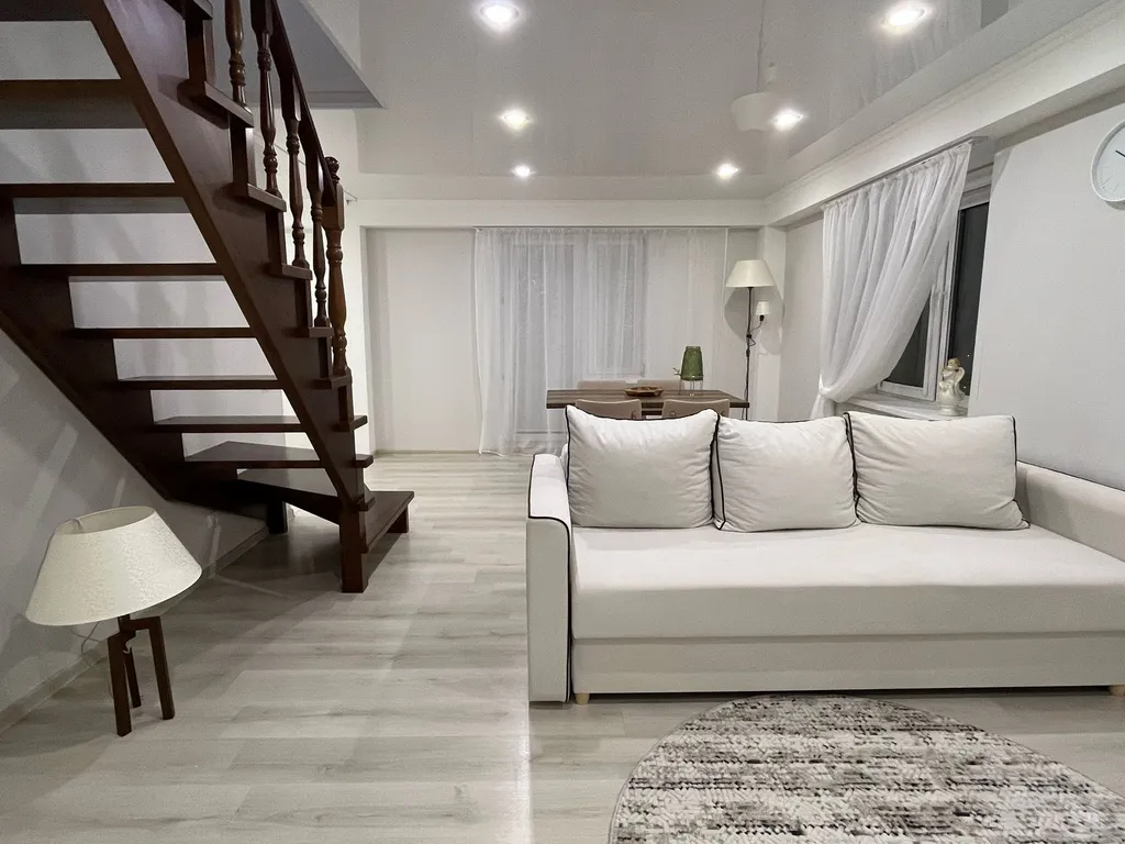 Двухуровневый люкс возле парка