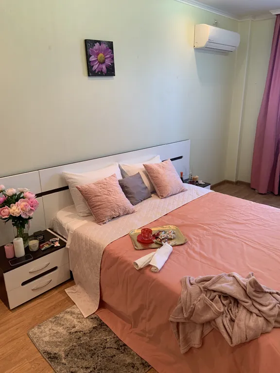 Уютная двухкомнатная квартира в Челябинске