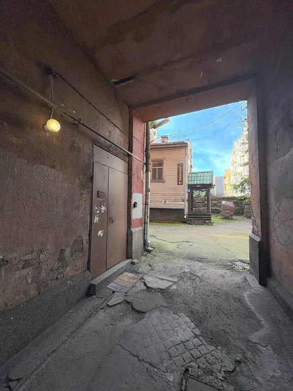 Уютная квартира в сaмом цeнтре cтapогo гoрoдa