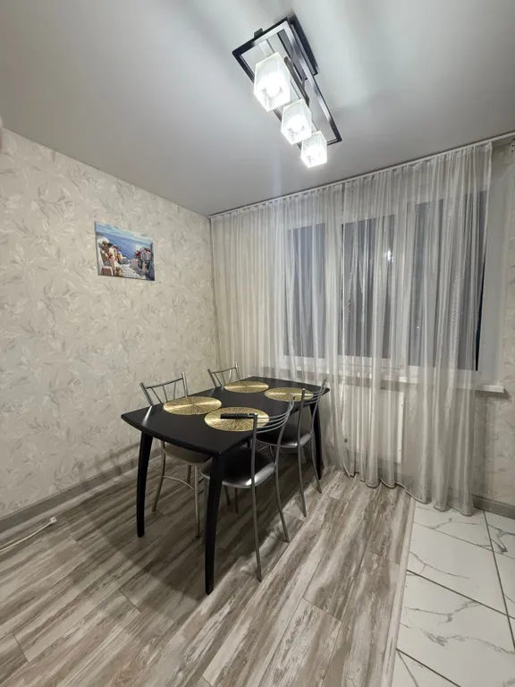 Уютная двухкомнатная квартира с отличным расположением