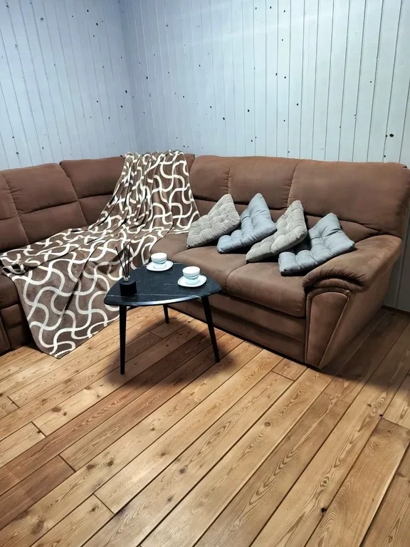 Коттедж Уютный домик рядом с заливом — Светлый