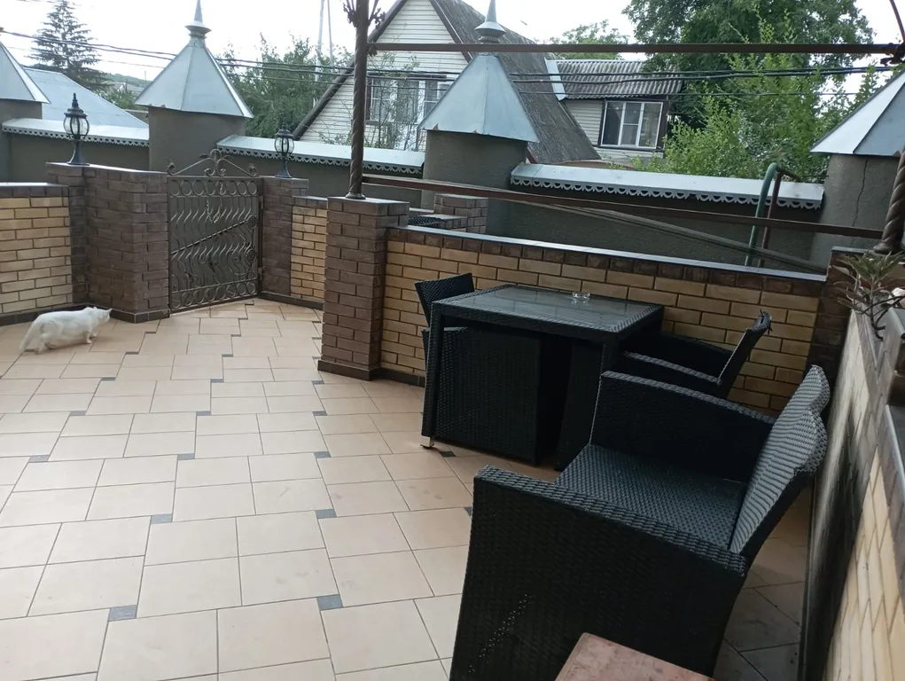 Элитный просторный красивый дом в центре города