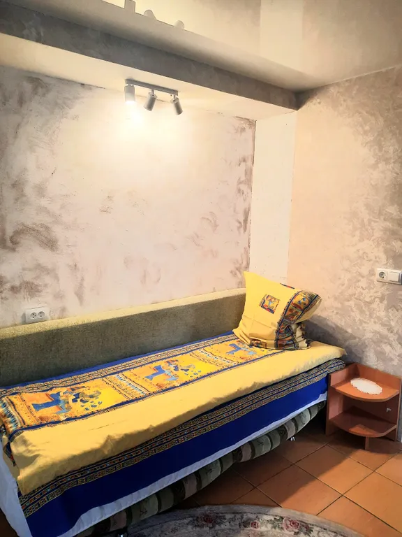 Квартира в одноэтажном доме, в центре