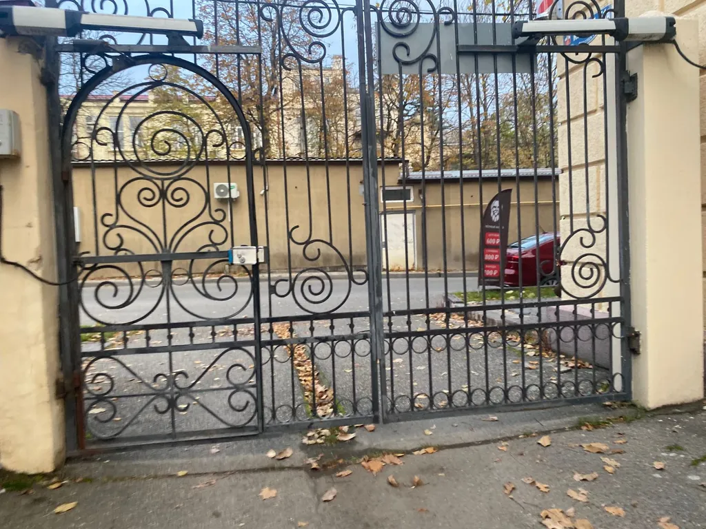 Дом в курортной зоне с парковкой и мангалом