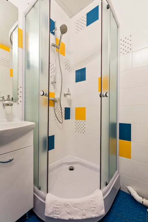 Laspace apart mini 4 местный кухня-гостиная спальня 30 м2