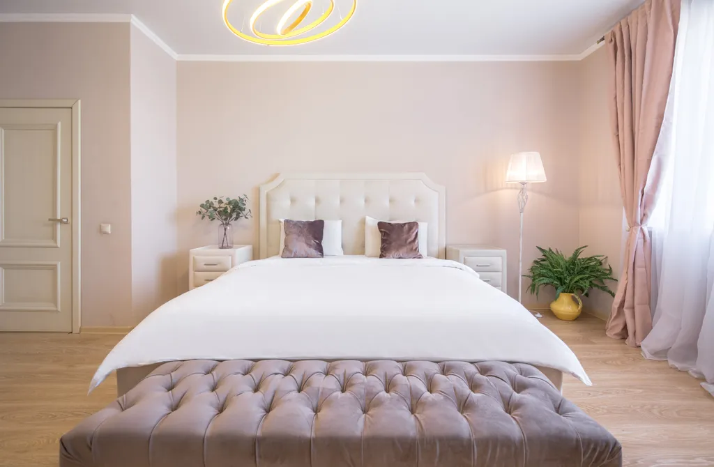 1-к квартира с большой кроватью, панорамный балкон, окна на рассвет