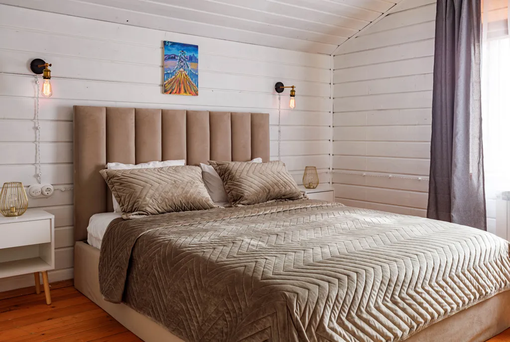 Коттедж в центре города с видом на парк