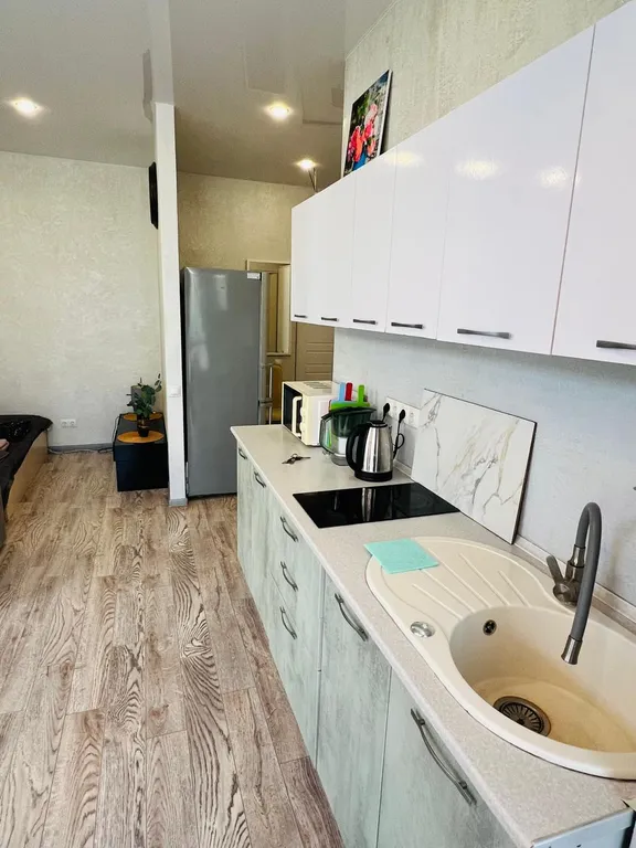 Квартира-Студия в новом доме у моря, с парковкой! тихо уютно