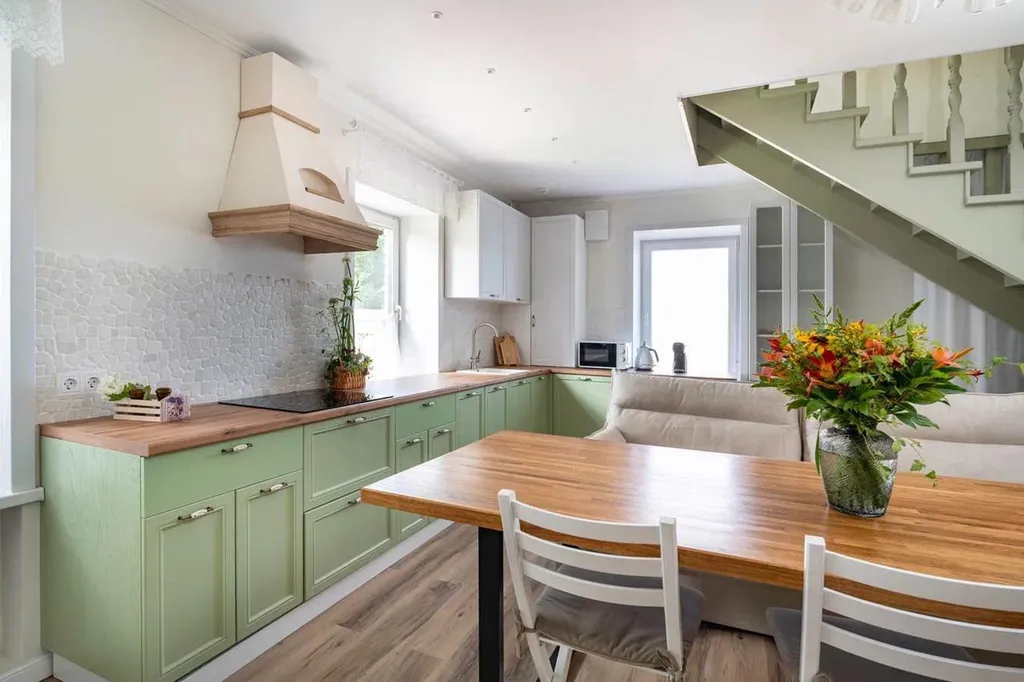 Дом Писателя коттедж с 5 спальнями