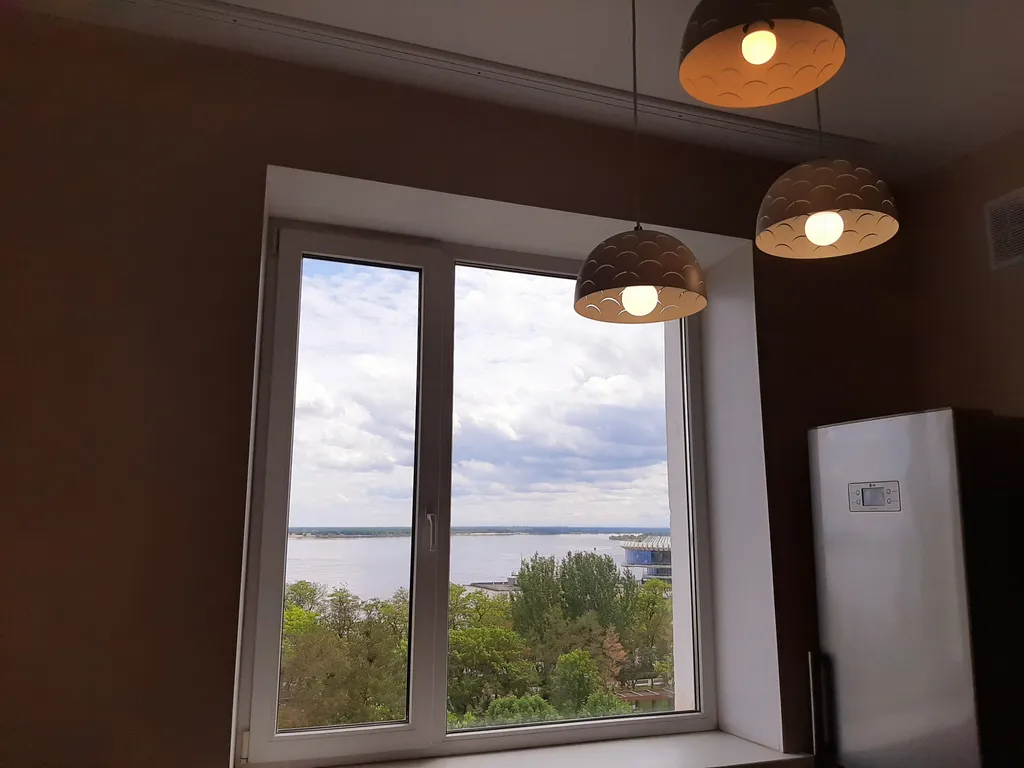 Квартира Видовая квартира с балконом над Волгой, центральной набережной и парком — Волгоград