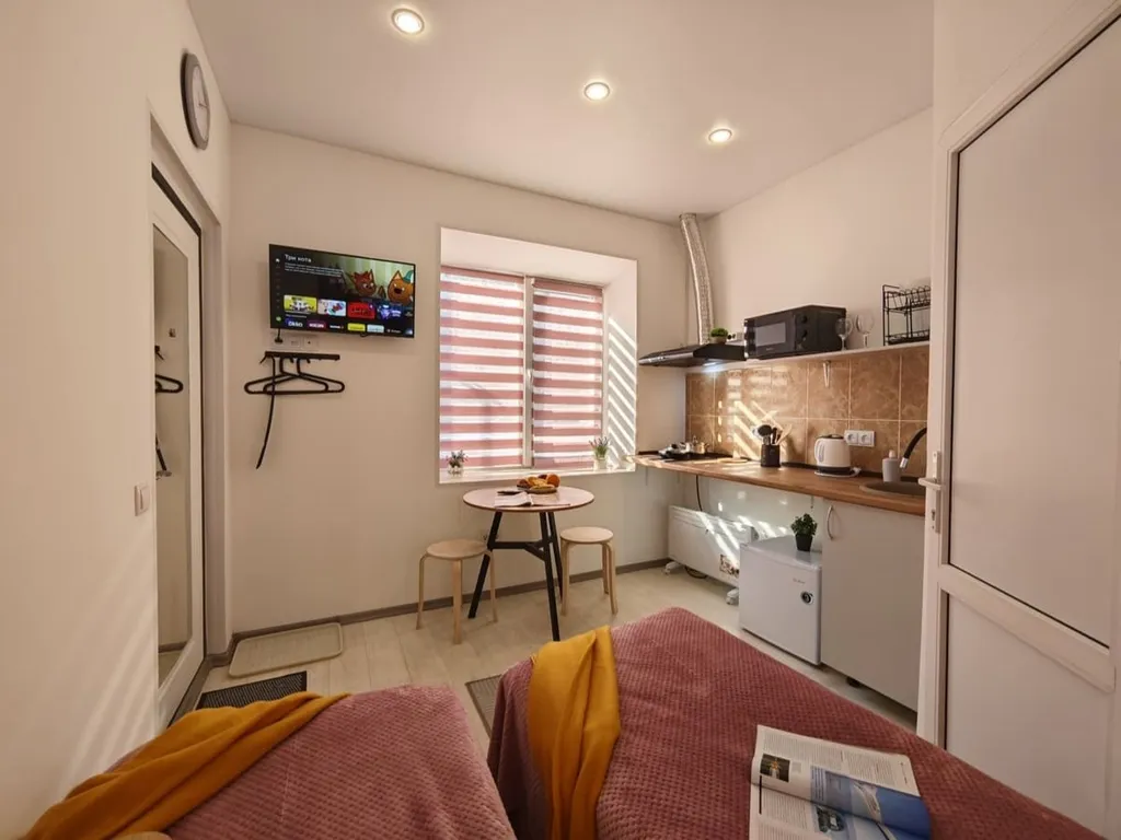 Уютная студия с кроватью-трансформером