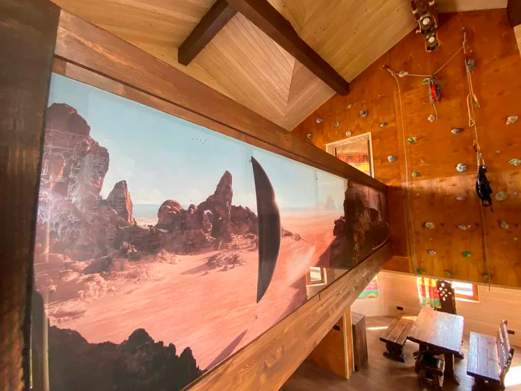 Африка - яркий коттедж для 2-3 семей