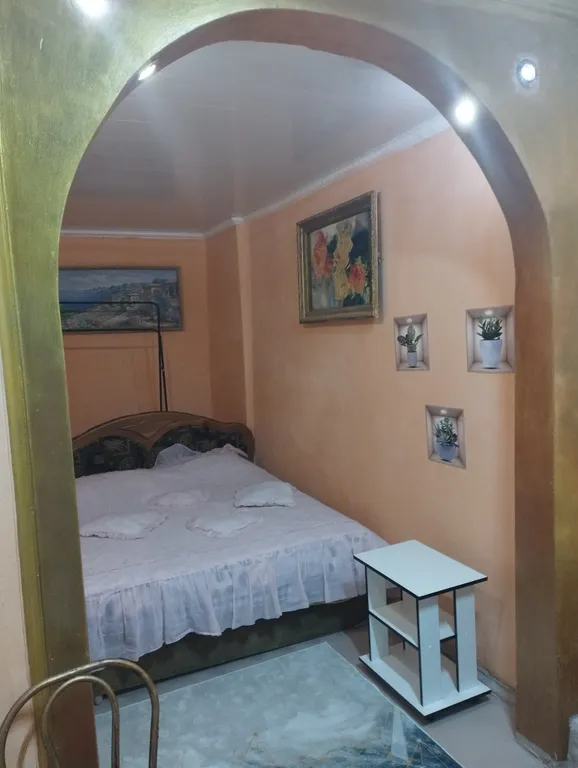 Коттедж Двухкомнатная в частном доме, рядом с морем и недалеко от центра — Ялта