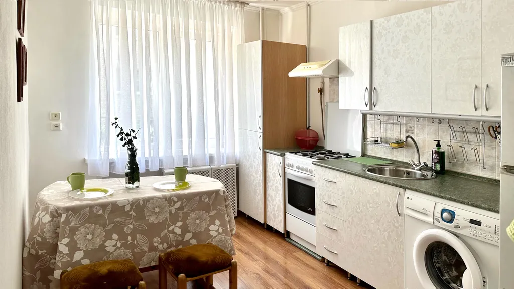 Уютная Квартира на ул. Жуковского