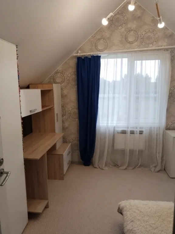 Домик у реки