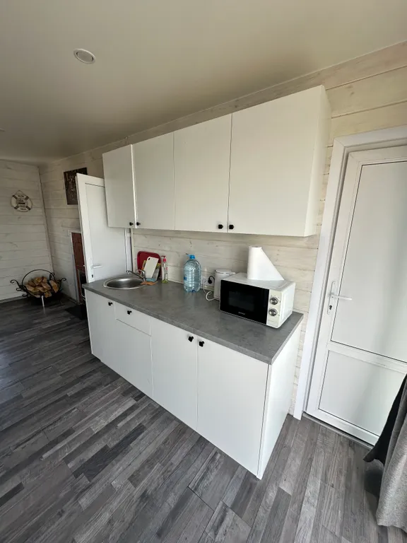 Дом на воде с баней