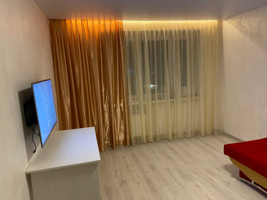 Уютная теплая квартира с новым ремонтом в центре города