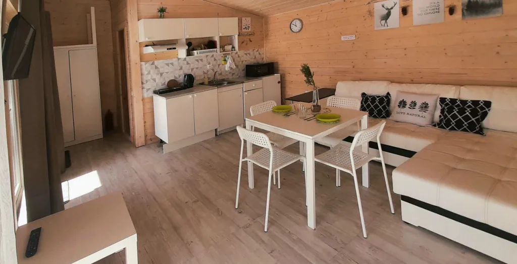 Коттедж в лесу