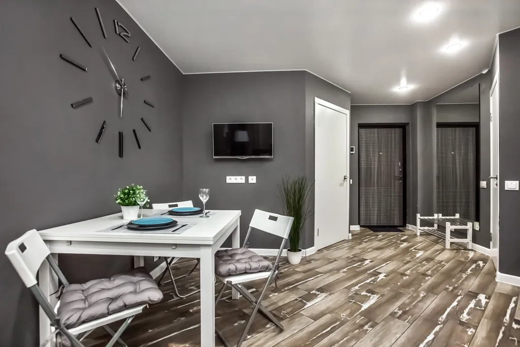 Grey Cardinal Sutki Life