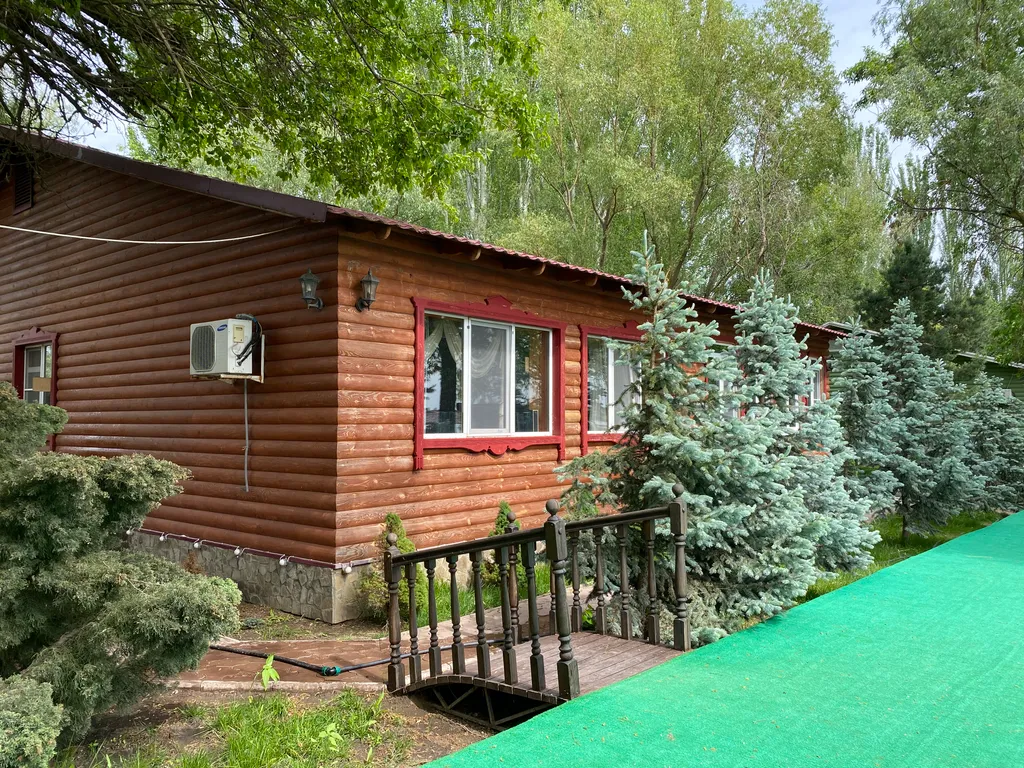 Дом на реке