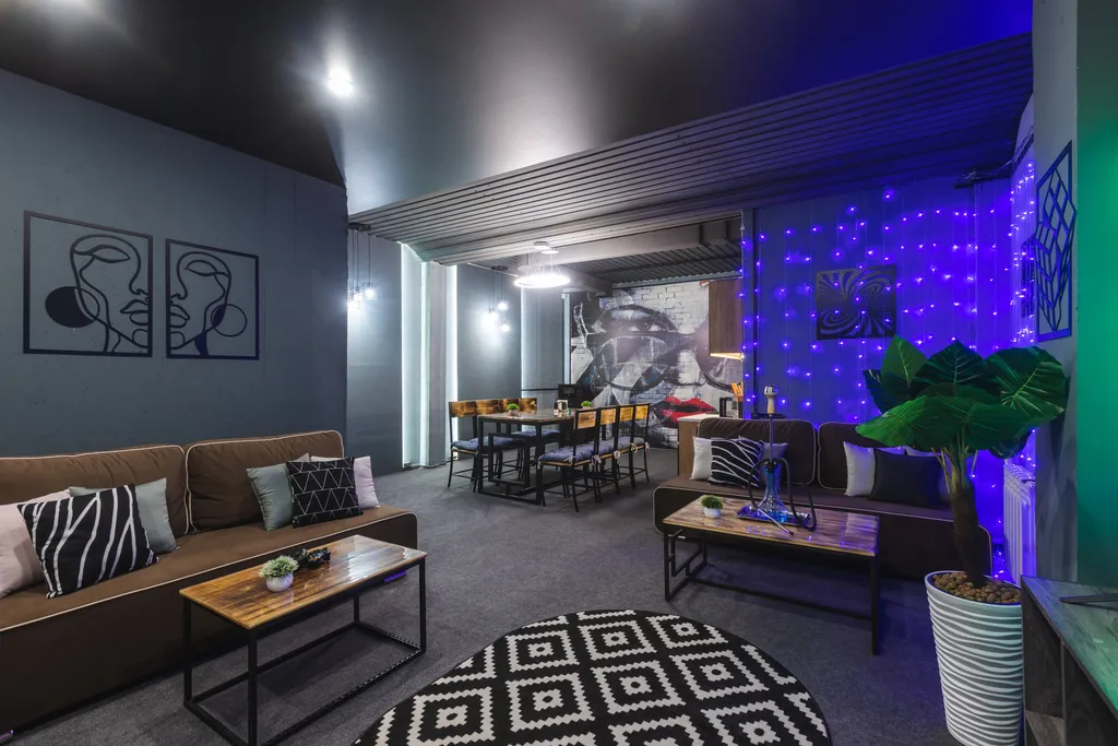 Квартира в стиле Лофт для вечеринки с караоке и x-box